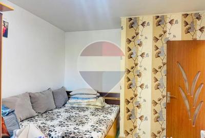 Apartament cu 3 camere decomandat în 13 Septembrie