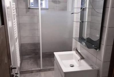 Apartament cu 2 camere decomandat în Podu Roș