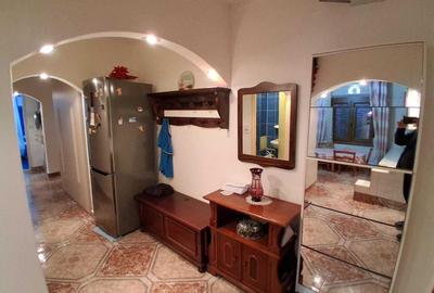 Apartament cu 3 camere decomandat în Central - 4