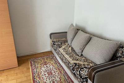 Apartament cu 3 camere decomandat în Central - 1