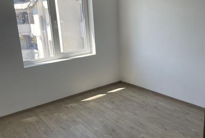 Apartament cu 2 camere decomandat în Independenței - 2