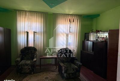 Casă cu 4 camere în Jupani - 13