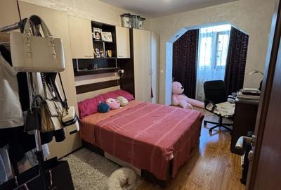 Apartament cu 3 camere decomandat, mobilat în Mărășești - 12