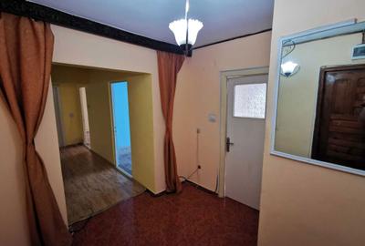 Apartament cu 3 camere decomandat în Central - 3