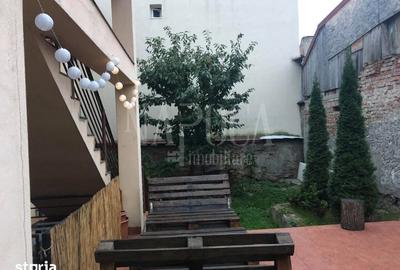 Casă cu 8 camere cu Teren 279 Mp în Plopilor - 3