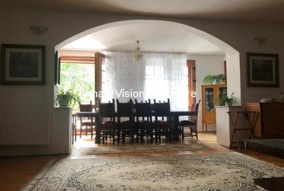 Casă individuală cu 9 camere cu Teren 1100 Mp în Zamora - 17