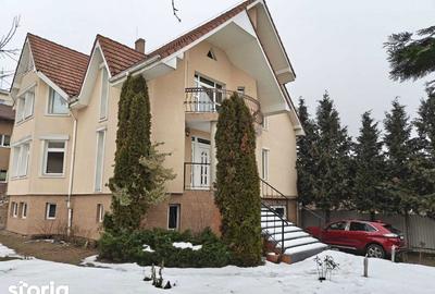 Casă cu 6 camere cu Teren 720 Mp în Libertății - 7