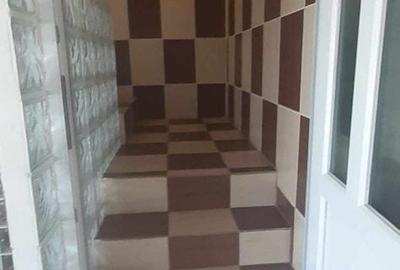 Casă cu 4 camere în Central - 2