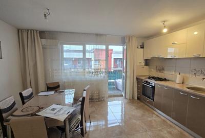 Apartament cu 3 camere semidecomandat, mobilat în Metalurgiei