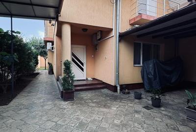 Casă cu 5 camere cu Teren 360 Mp în Steaua