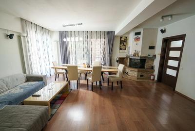 Casă cu Teren 403 Mp în Cârcea