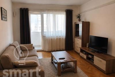 Apartament cu 3 camere decomandat în Între Lacuri