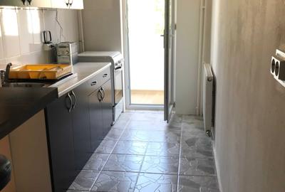 Apartament cu 2 camere decomandat în Astra