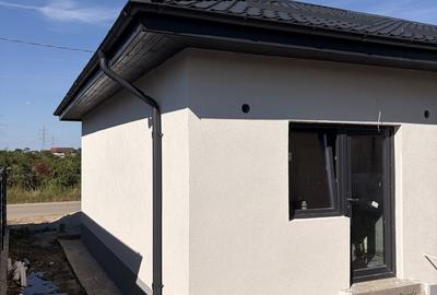 Casă cu 3 camere cu Teren 300 Mp în Central - 3