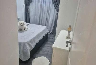 Apartament cu 2 camere în Apărătorii Patriei