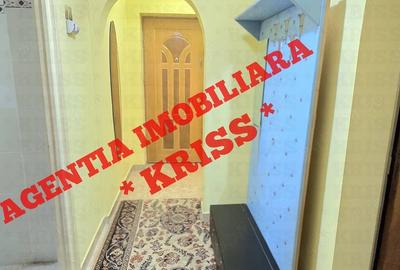 Apartament cu 3 camere decomandat în Exercițiu - 9