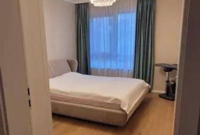 Apartament cu 3 camere, mobilat în Gară