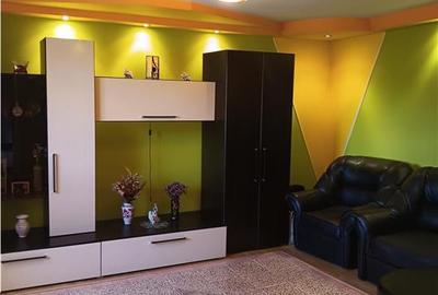 Casă cu 9 camere cu Teren 761 Mp în Cârlig - 8