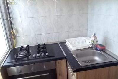 Apartament cu 2 camere decomandat în Exterior Vest