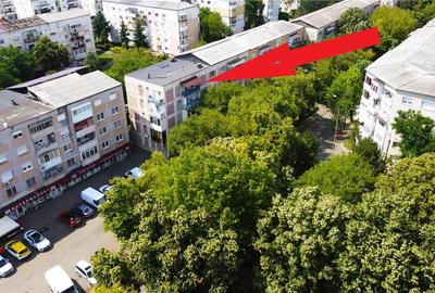 Apartament cu 3 camere semidecomandat, mobilat în Micro 16 - 24
