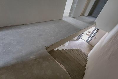 Duplex cu 5 camere cu Canalizare în Dumbrăvița - 16