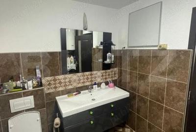 Casă cu 4 camere cu Teren 324 Mp în Unirii - 1