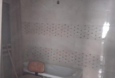 Apartament cu 3 camere decomandat în Florești - 3