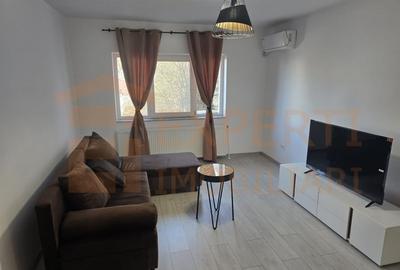 Apartament cu 2 camere decomandat, mobilat în Faleza Nord