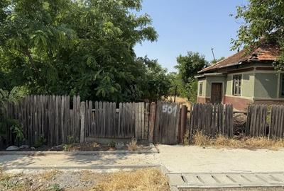 Casă cu 3 camere în Central