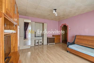 Apartament cu 2 camere semidecomandat, mobilat în Mioveni