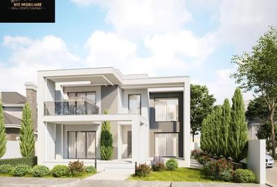 Casă cu 5 camere cu Teren 250 Mp în Malu Mare - 2