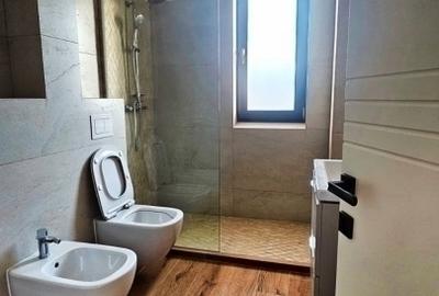Apartament cu 3 camere decomandat în Nicolina - 5