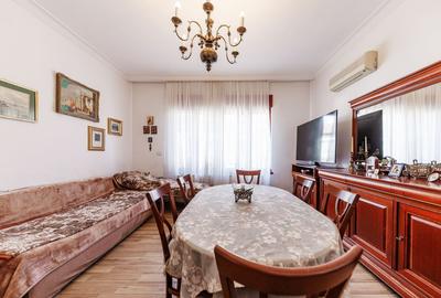 Casă individuală cu 8 camere cu Canalizare în Complex Studențesc - 3