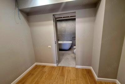 Apartament cu 3 camere în 1 Mai - 1