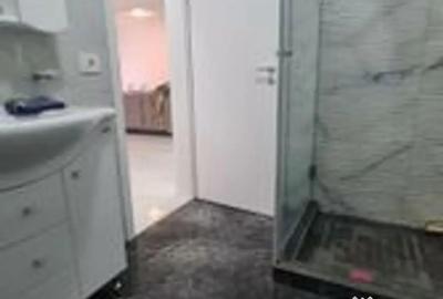 Apartament cu 2 camere nedecomandat în Micro 17