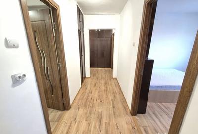 Apartament cu 2 camere decomandat în Centrul Civic