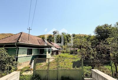 Casă individuală cu 2 camere cu Canalizare în Vișea