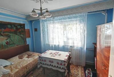 Apartament cu 4 camere decomandat în Central - 1