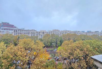 Apartament cu 3 camere decomandat în Unirii
