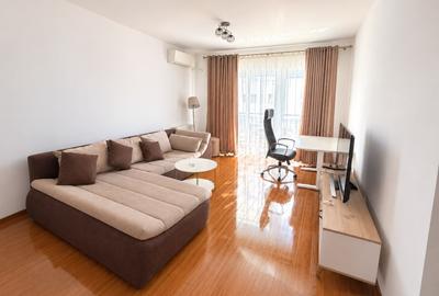 Apartament cu 2 camere decomandat în Păcii