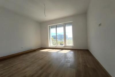 Apartament cu 2 camere decomandat în Theodor Pallady
