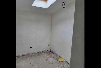 Spațiu comercial, de 250 mp, în Central - 11