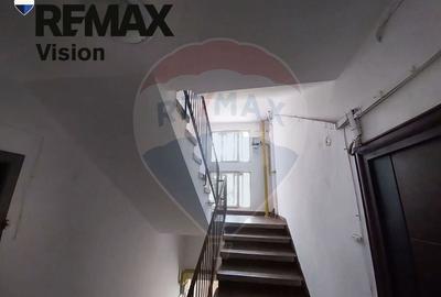 Apartament cu 2 camere decomandat, mobilat în Calea București - 13