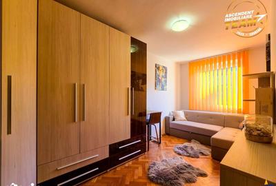 Apartament cu 3 camere, mobilat în Simeria - 1