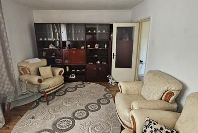 Apartament cu 2 camere decomandat în Sud