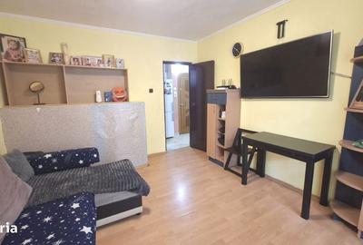 Apartament cu 2 camere semidecomandat în Radu Negru - 4