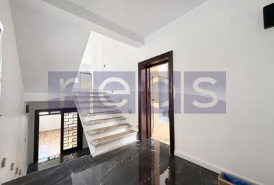 Casă individuală cu 5 camere cu Canalizare în Ozana - 12