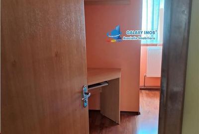 Apartament cu 3 camere decomandat în Banat - 4