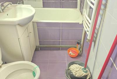 Apartament cu 2 camere semidecomandat în Dacia