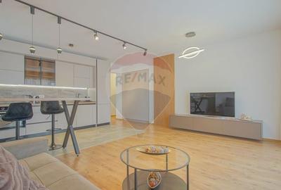 Apartament cu 2 camere semidecomandat în Central